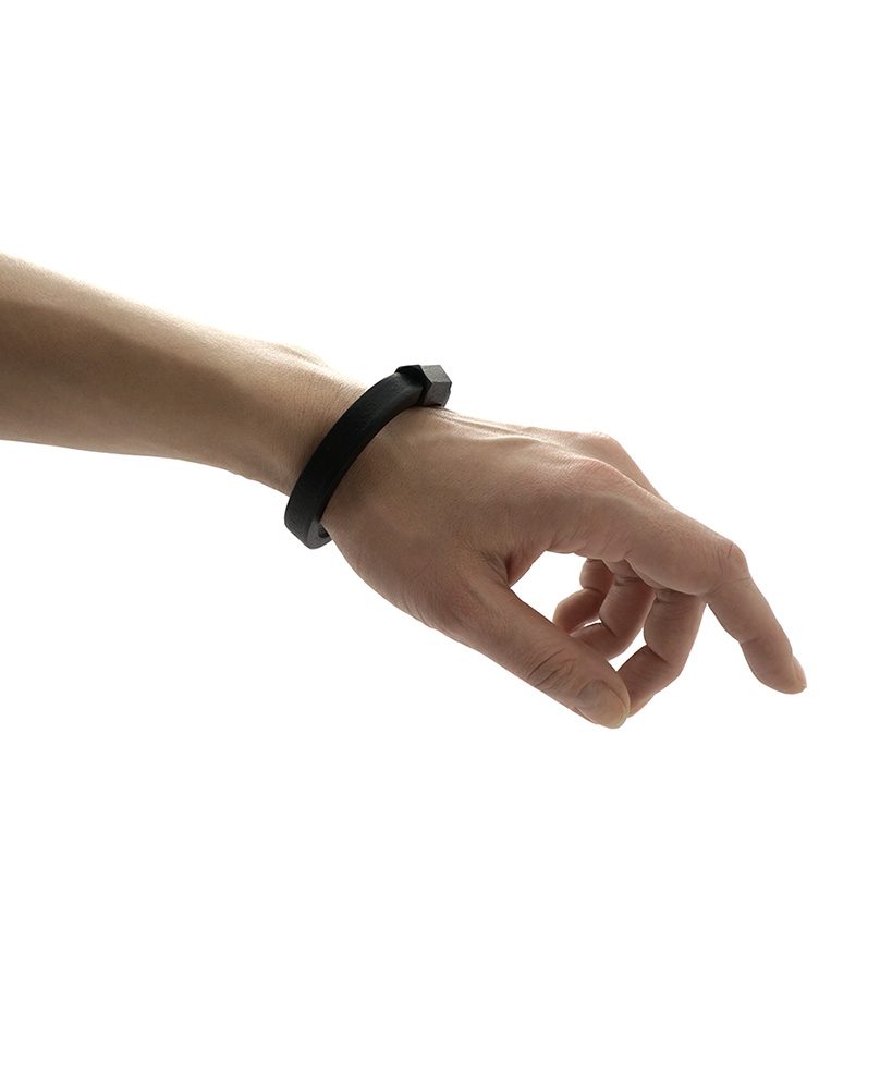 LOM dsgn b#27b Rubber Bracelet